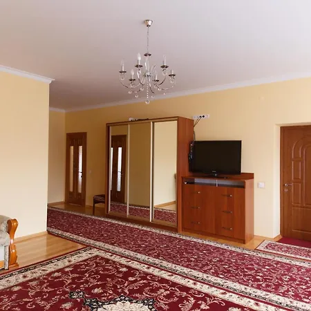 Гостевой Дом В Трускавце Lägenhetshotell Truskavets